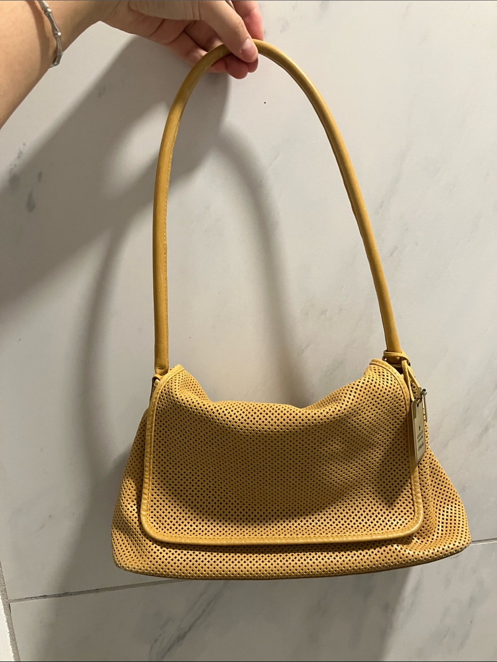 Gucci Leather Shoulder Bag with Pouch